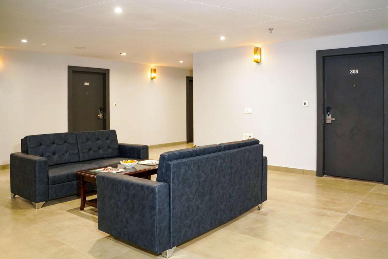 Comfort Inn Udaipur Exterior photo